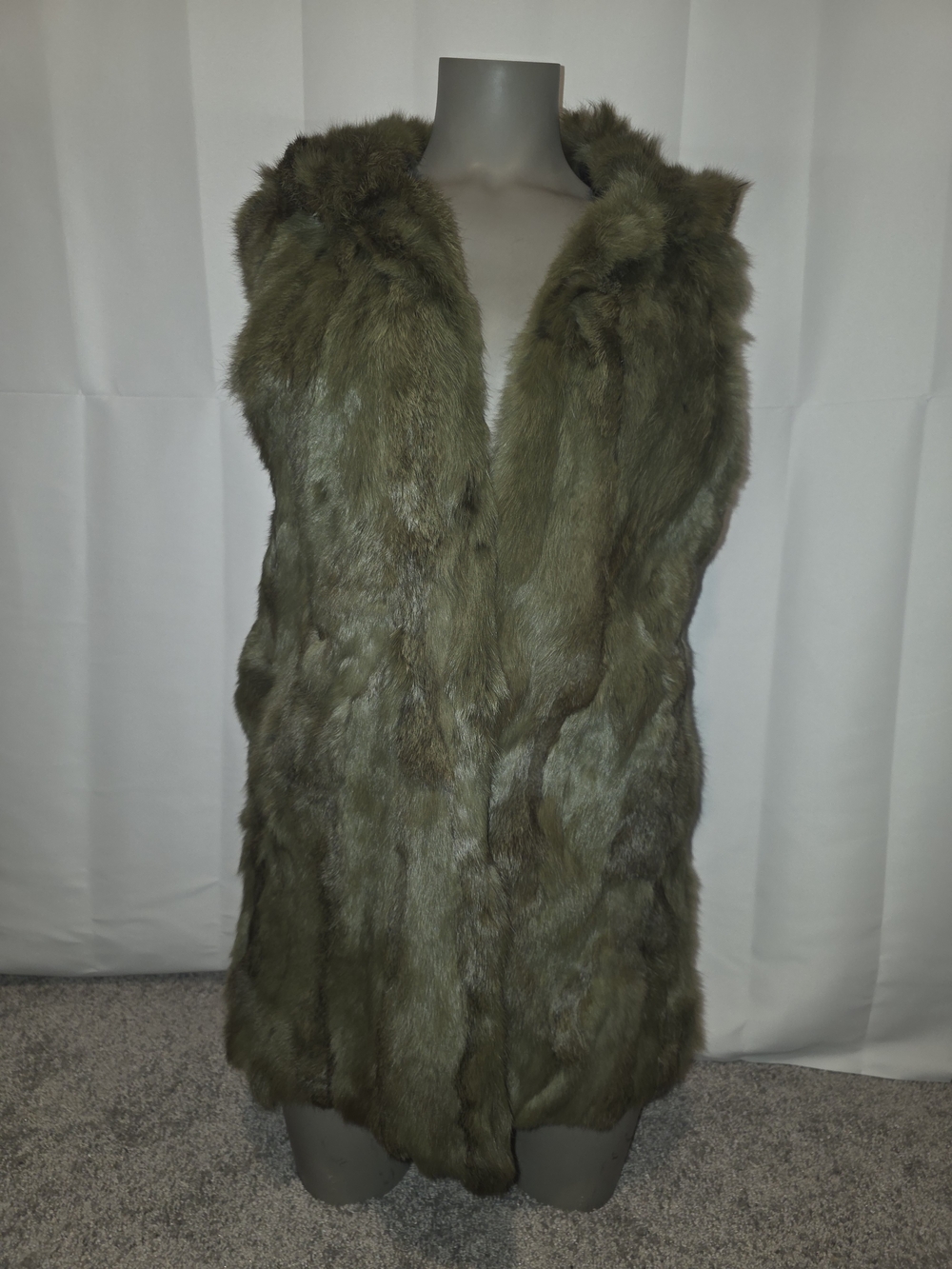 Adrienne Landau Real Rabbit Fur Vest Olive Green Open Front Luxury Layer Size L